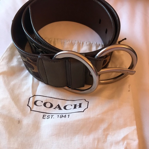 % 100 original belt in very good condition